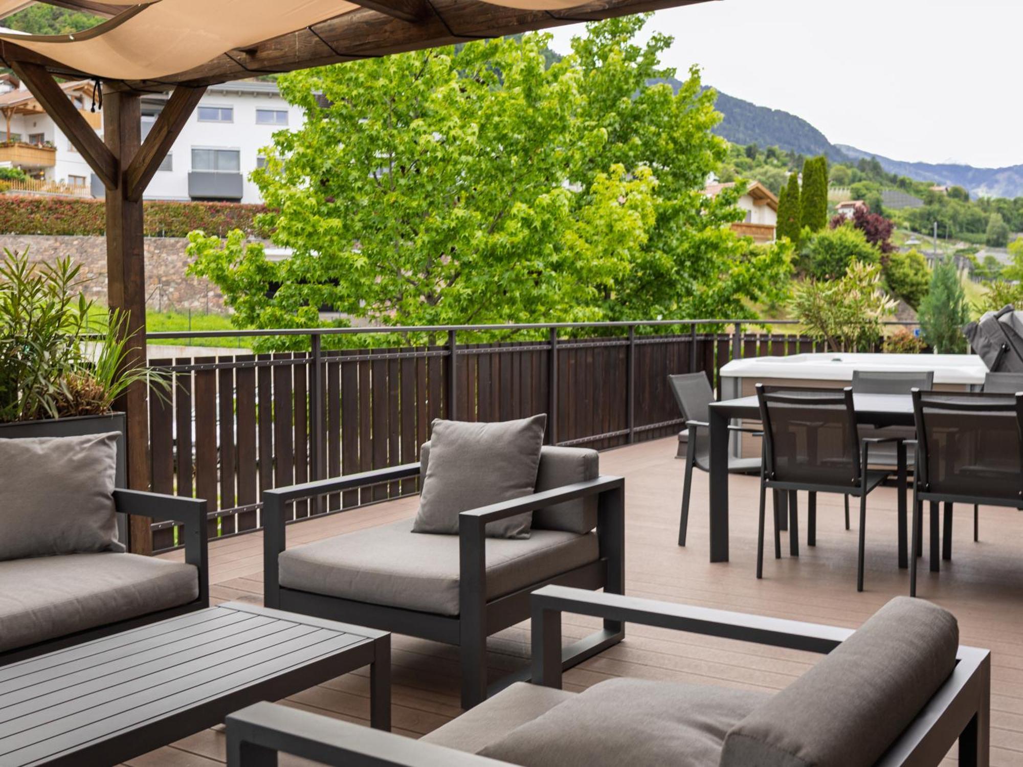 Mountain View Suites Tisens Exterior foto